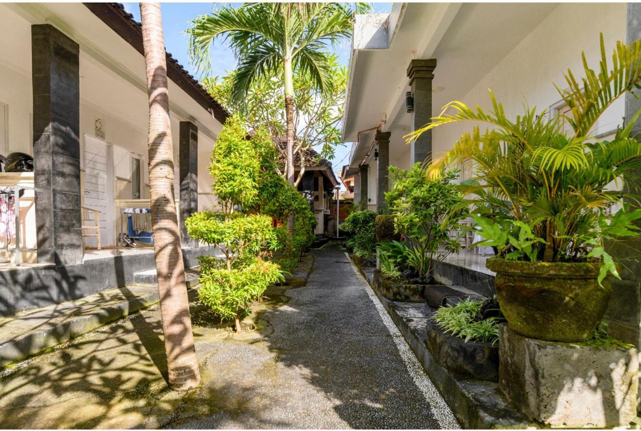 Pondok Chesia Homestay Чангу Экстерьер фото