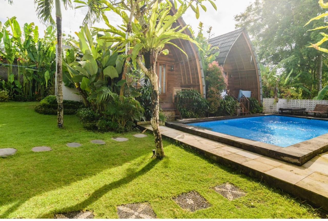 Pondok Chesia Homestay Чангу Экстерьер фото